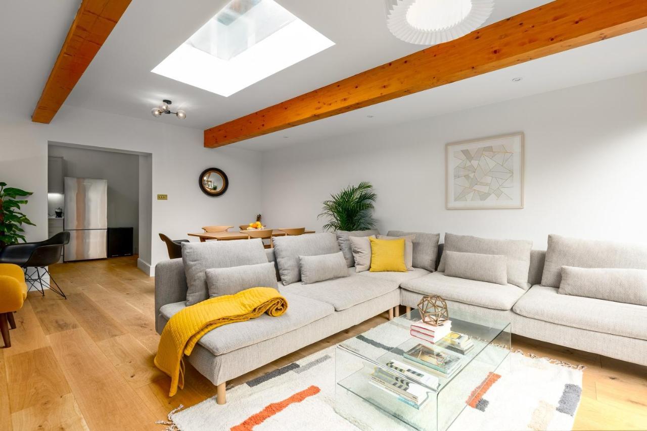 Апартаменты The Victorian House - Enticing 3Bdr House With Garden Оксфорд Экстерьер фото